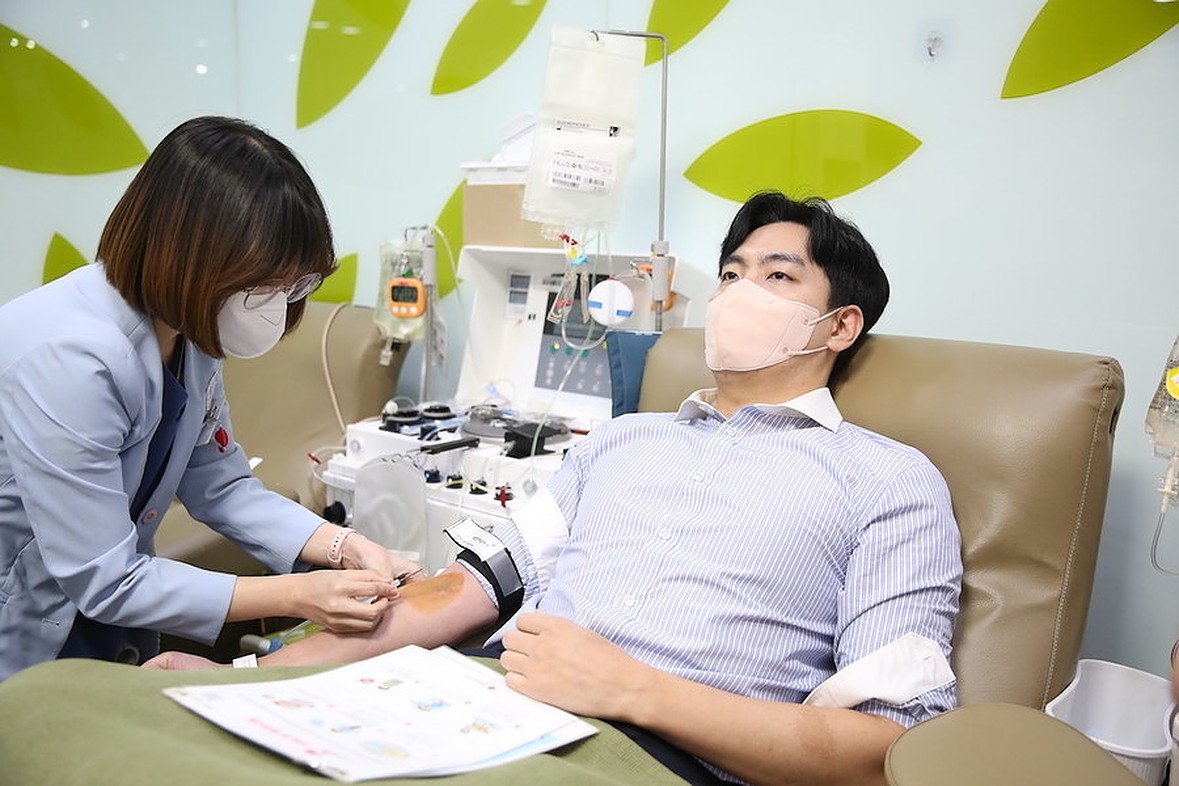 We-Are-One-Blood-donations-South-Korea